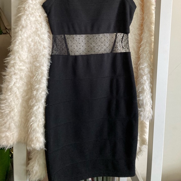 Little Black Dress🖤 - Picture 4 of 6